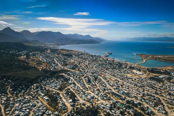 Ushuaia desde el aire