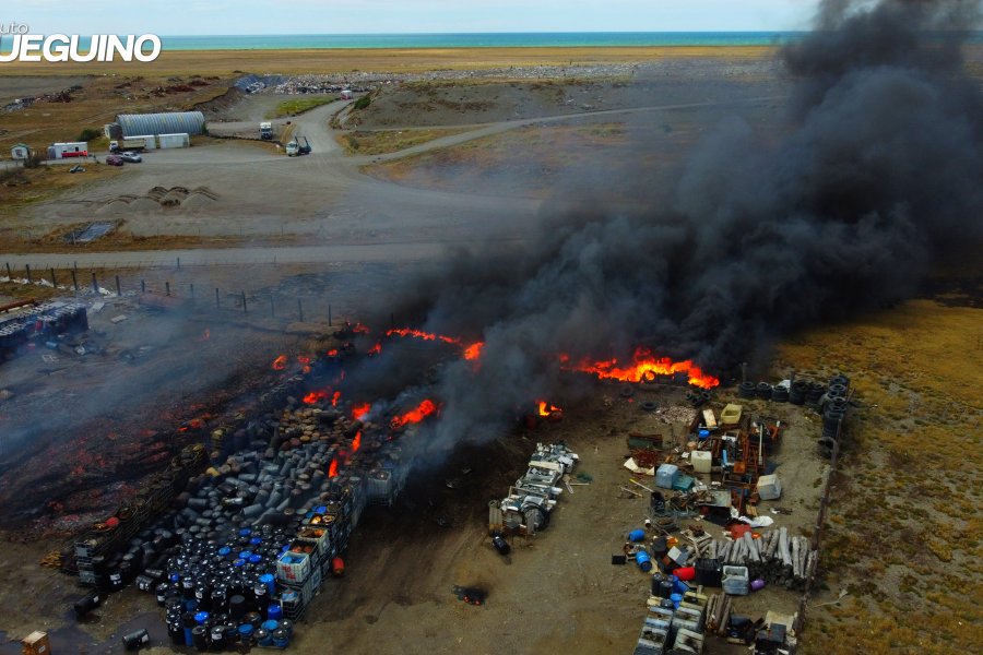 INCENDIO EN LA EMPRESA G.L.R.