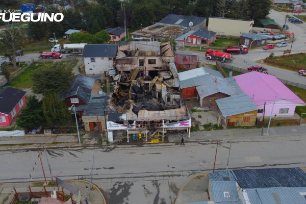 Pérdidas totales: Lamentable incendio en la histórica panadería de Tolhuin