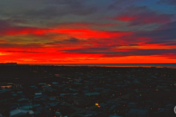 Entre más nubes tengas en el cielo, más colorido será tu atardecer