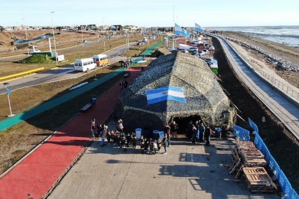 Carpa de la Dignidad 2023