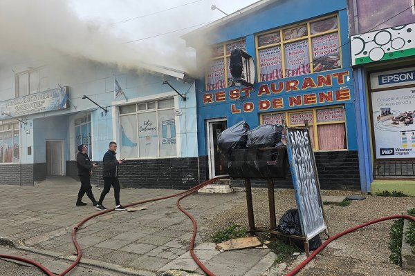 Incendio Club O´Higgins y restaurant Lo de Nene