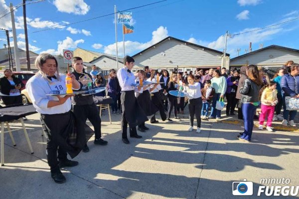 II Carrera de Mozos en Río Grande