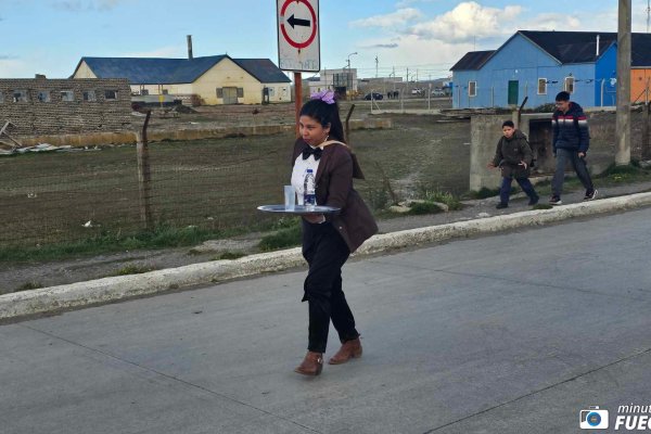 II Carrera de Mozos en Río Grande