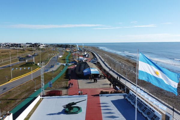 Carpa de la Dignidad 2024