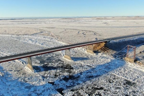 Se congeló el río Grande por temperaturas extremas