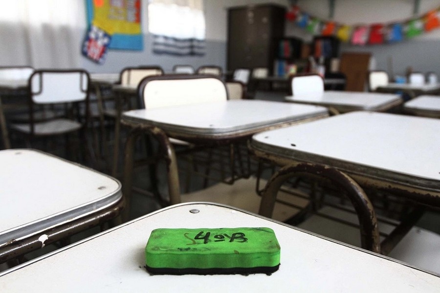 Buscan docentes para recuperar horas de clase