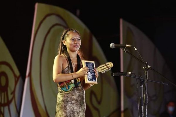 'Millacura Sur' debutó en el escenario mayor de Cosquín