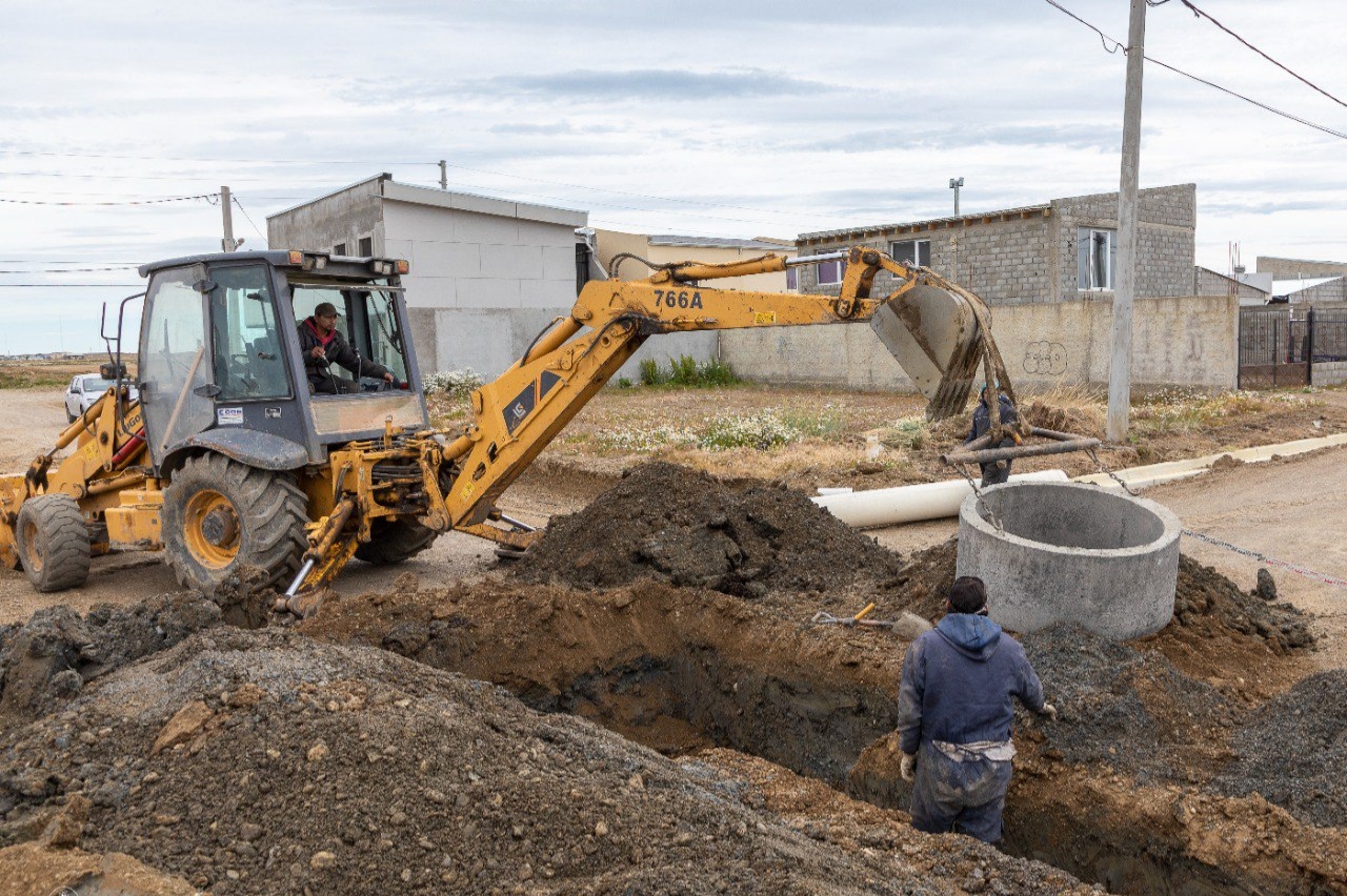 Continúa la construcción de pluviales en el Barrio Centenario - Río ...