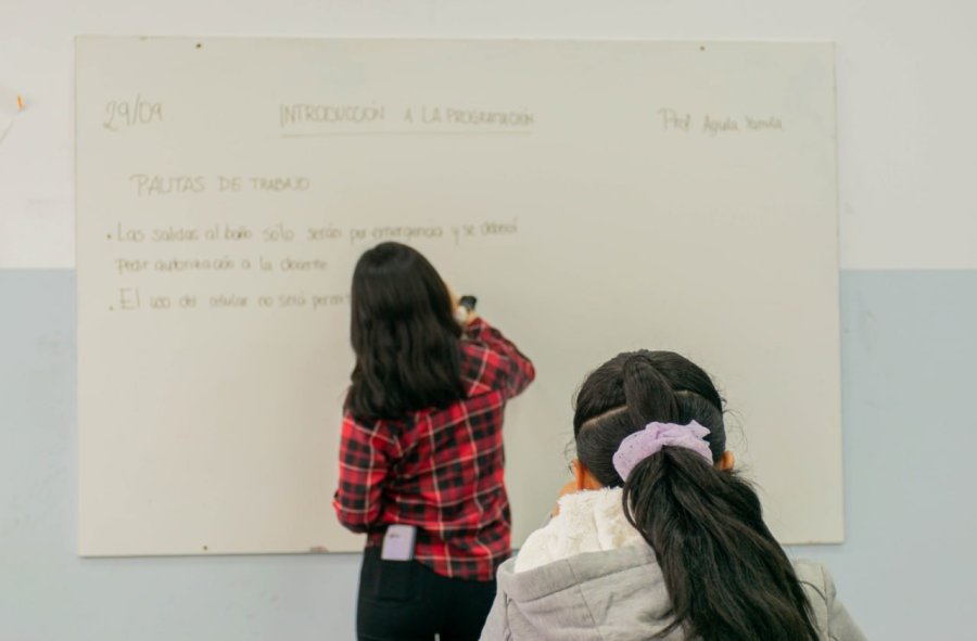 Hasta fines de junio docentes de secundaria pueden inscribirse en el listado de interinatos y suplencias ciclo 2024