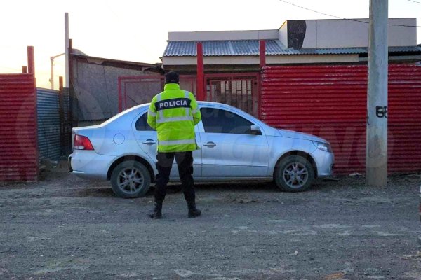 Secuestraron un revolver y droga en una casa de la Margen Sur