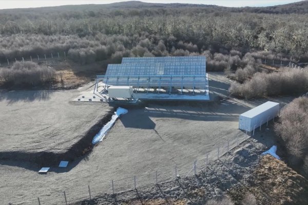 La empresa insiste en volver a operar el radar instalado en Tolhuin