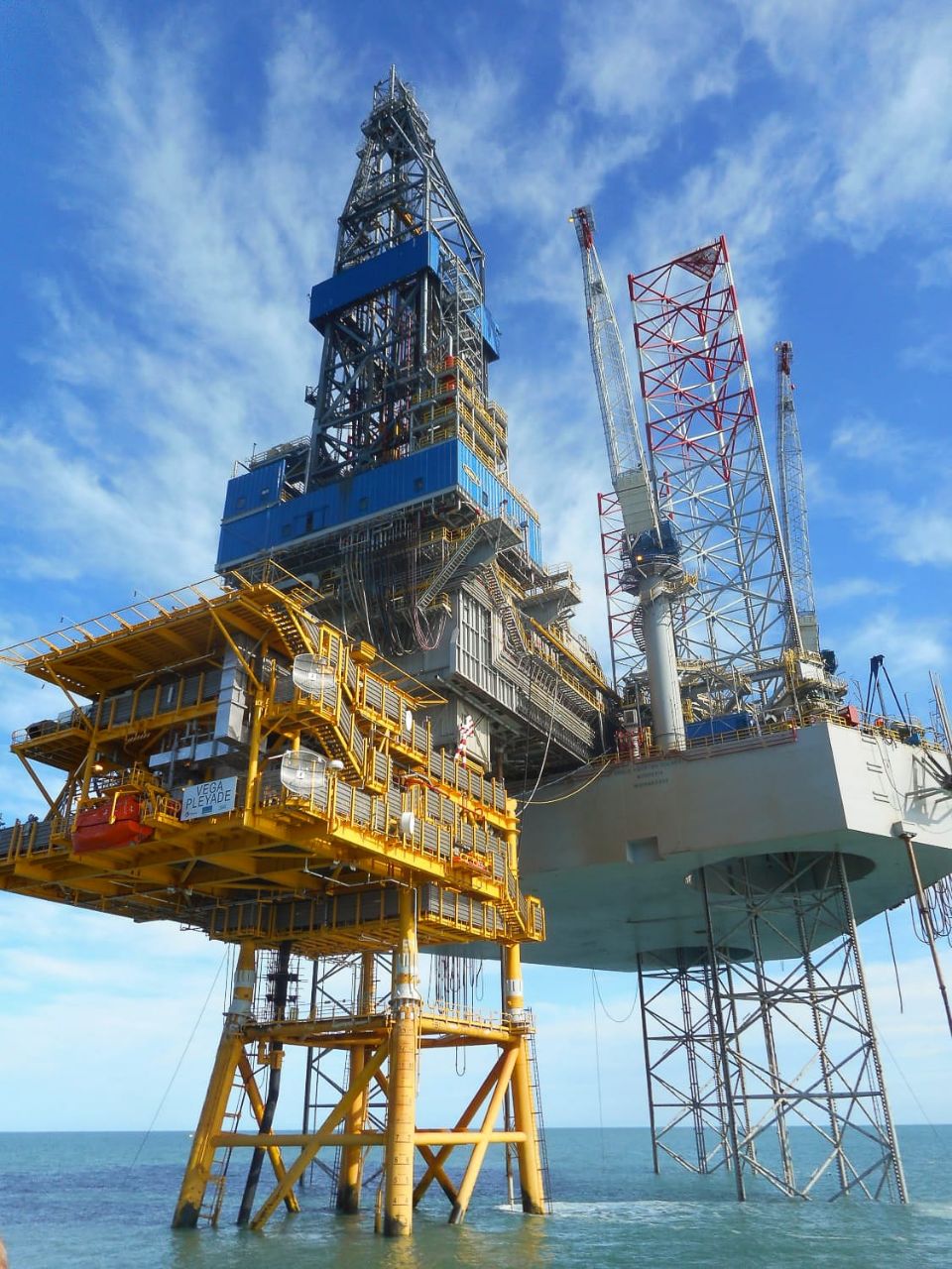 Tierra del Fuego exportó casi 25% más en el primer semestre y el petróleo volvió a liderar las ventas · Examedia