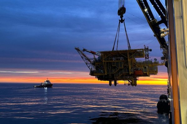 Denuncian a Navitas ante la autoridad de valores de Israel por operar en Malvinas