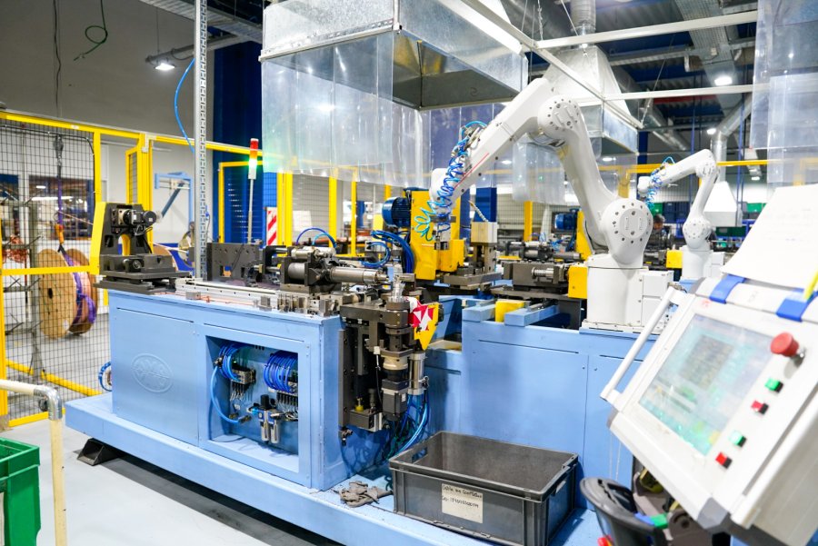Buscan ampliar la matriz productiva con tecnología para la industria automotor