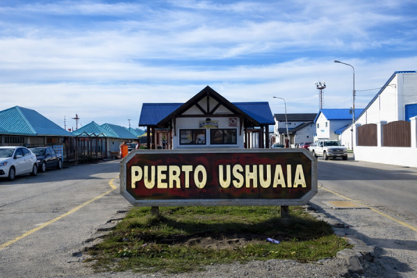 La Fiscalía pide que la Corte Suprema intervenga en la disputa por el Puerto de Ushuaia