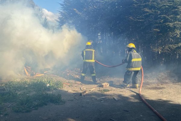 Incendio en un aserradero de Tolhuin