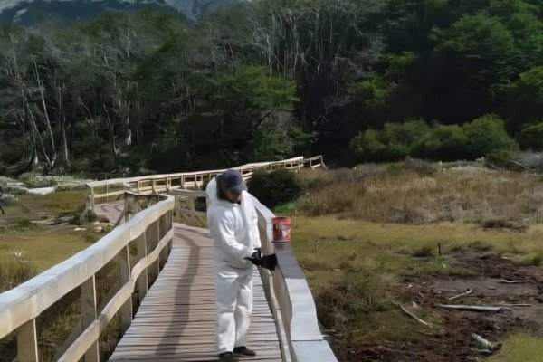 El INFUETUR reforzó tareas de mantenimiento y control en espacios naturales de Tierra del Fuego