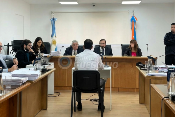 &ldquo;Cuando no le daba dinero, ejercía la prostitución&rdquo; contaba Alexis a su amigo