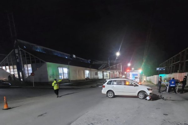 Una motociclista fue hospitalizada tras un choque