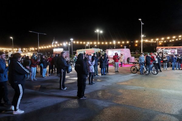 Más de 300 artistas y 21 shows marcaron el cierre del Patio Gastronómico en Río Grande