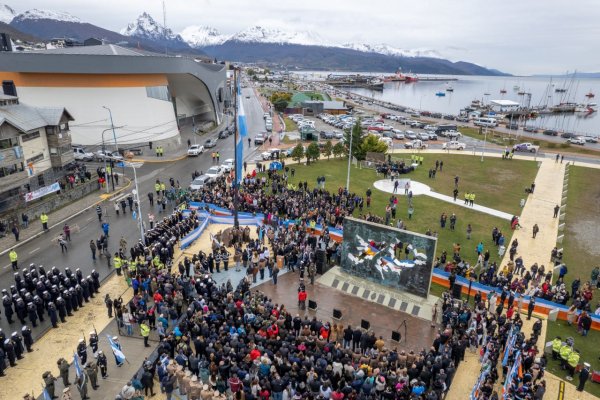 Melella encabezó el acto central por el 44° aniversario de Malvinas en Ushuaia