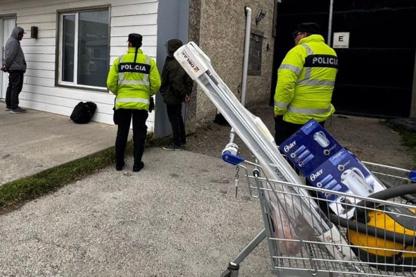 La Policía frustró un robo y recuperó elementos en pleno traslado