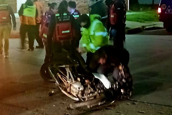 Choque dejó a un motociclista herido