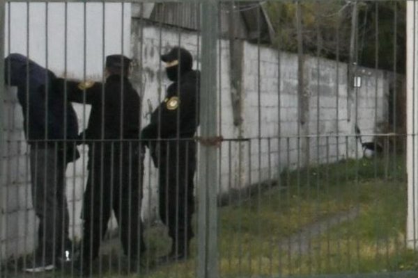 Detienen a un sujeto vinculado a robos en la casa de una mujer de 72 años