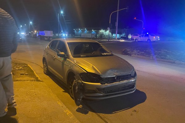 Un acompañante debió ser asistido tras un choque
