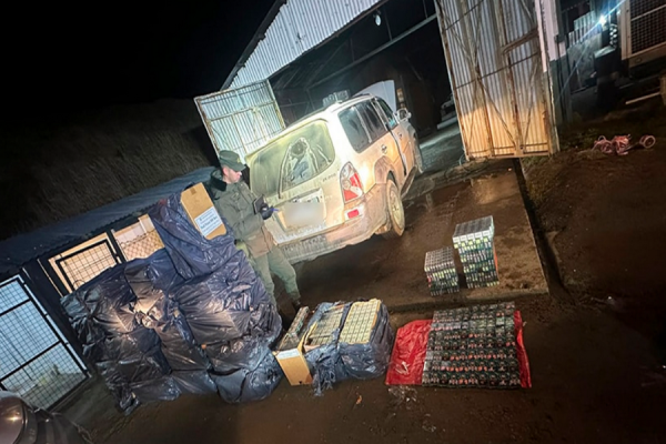 Una camioneta abandonada llevaba más de 11 mil paquetes de cigarrillos