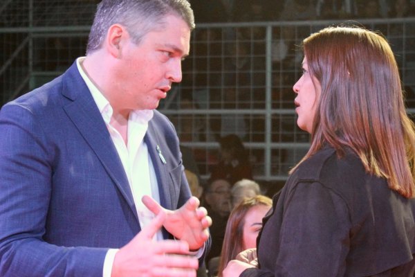 Dos Santos puso en valor la historia compartida entre Río Grande y Tolhuin