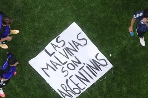 Milei habló de la bandera de Malvinas: &ldquo;En el peor de los casos será una sanción de US$30.000&Prime;