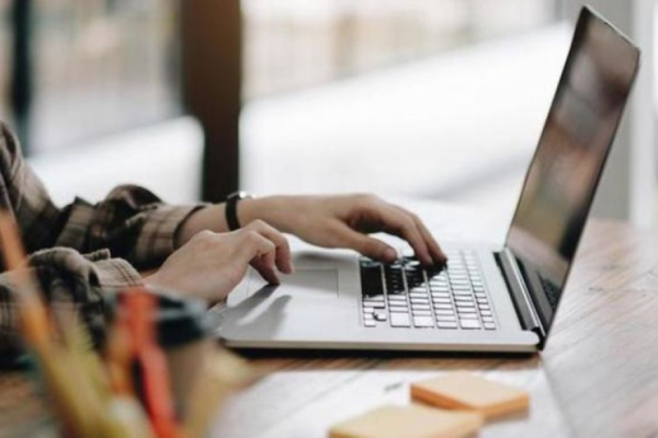 Gobierno invita a participar de curso sobre inteligencia artificial con respaldo de Google