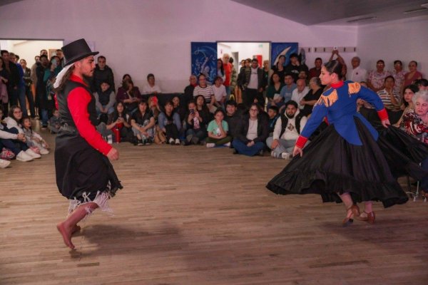 El Alem prepara sus 25 años y convoca a vecinos a reconstruir su historia con fotografías
