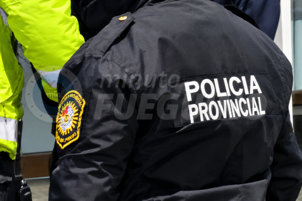 Agredió a una policía que la custodiaba y fue condenada a prisión efectiva