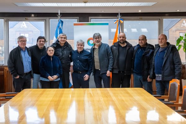 Canals recibió a referentes de los trabajadores viales de distintas provincias